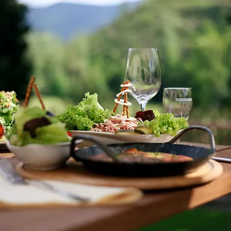 Rainhof Scheune & Naturpark Restaurant 3* Kirchzarten