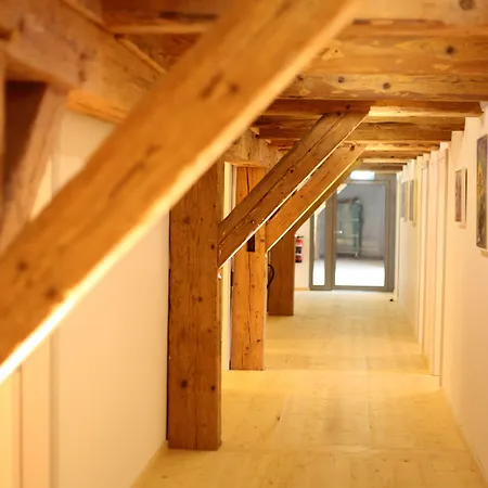 Otel Rainhof Scheune & Naturpark Restaurant Kirchzarten