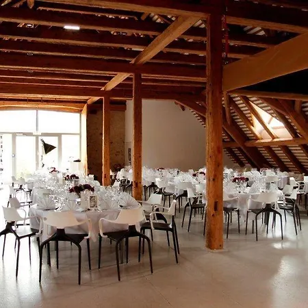 Otel Rainhof Scheune & Naturpark Restaurant