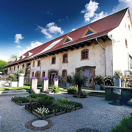 Rainhof Scheune & Naturpark Restaurant Hotel Kirchzarten