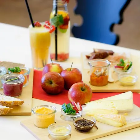 Otel Rainhof Scheune & Naturpark Restaurant