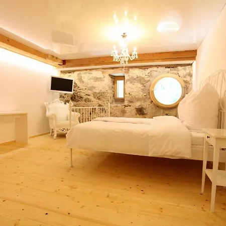 Hotel Rainhof Scheune & Naturpark Restaurant